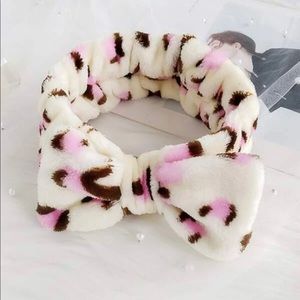 Leopard Print Bath Headband - Beige